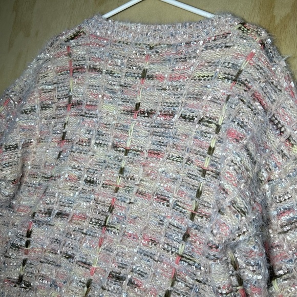 Altar'd State V-Neck Sweater in Pink and Cream Women’s Size Small - Picture 10 of 10